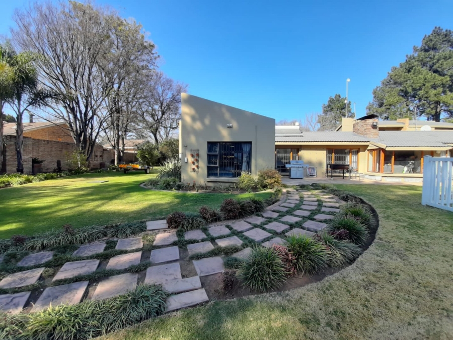 3 Bedroom Property for Sale in Sasolburg Free State